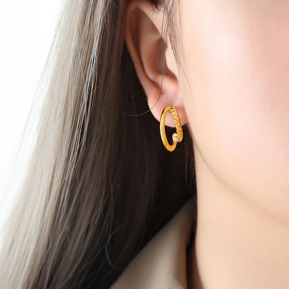 18K Gold Plated Hoop Earrings*Mini Hoop Earrings*Waterproof Jewelry - Picture 8 of 11